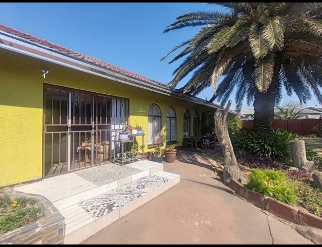 3 BEDROOM HOUSE FOR SALE IN BRAKPAN NORTH